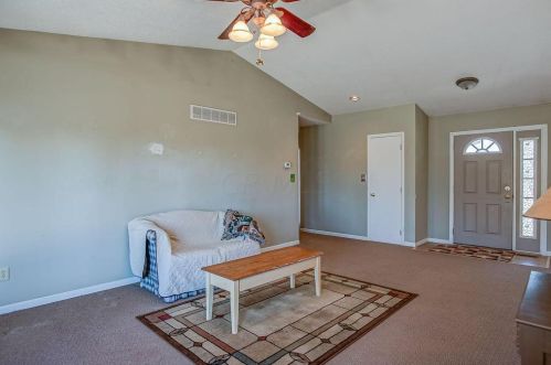 11281 Kenyon Rd, Mount Vernon OH  43050-9206 exterior