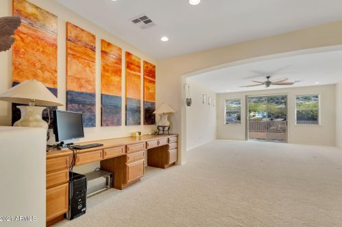 35313 26 Ave, Phoenix AZ 85086-6652 exterior