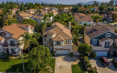 29487 Georgetown Ln, Temecula CA  92591-2803 exterior