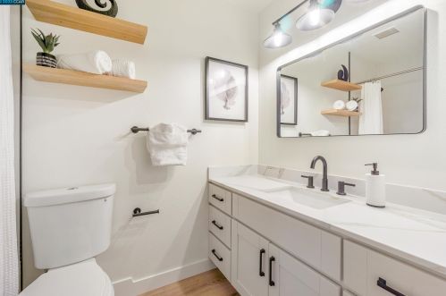 1177 Coad Ct, West Pittsburg CA  94565-6204 exterior