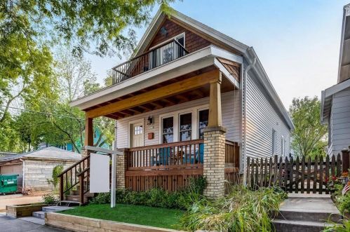 2419 Bremen St, Milwaukee, WI 53212-3035