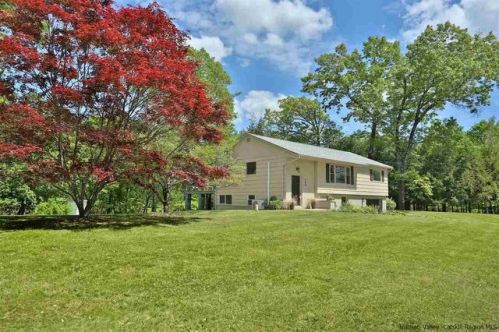 286 Ashokan Rd, Kingston NY  12401-7801 exterior