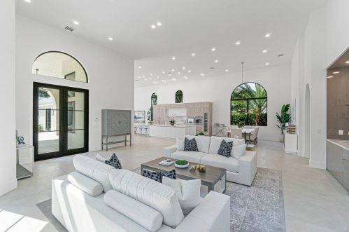 16510 Senterra Dr, Delray Beach FL  33484-6985 exterior
