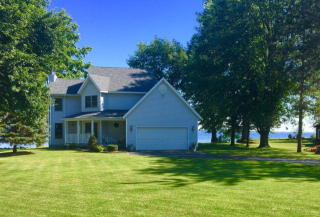 376 Point Au Fer Rd, Perrys Mills, NY 12919-6314
