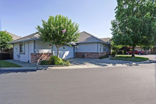 7924 Auburn Oaks Village Ln, Citrus Heights, CA 95610-0770