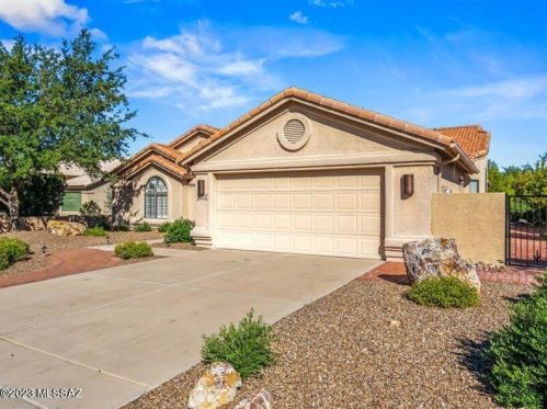 36954 Highland Ridge Dr, Tucson, AZ 85739-1442