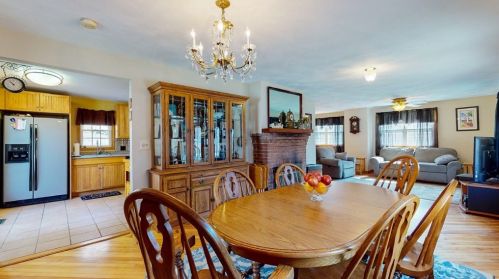 20 Glendale St, Worcester MA 01602-2841 exterior