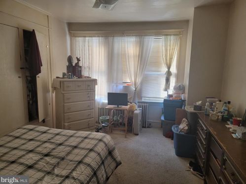 1263 Chase St, Camden NJ  08104-3505 exterior