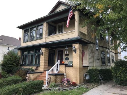 21 Brinton St, Buffalo, NY 14214-1174