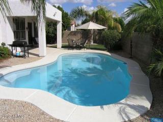 6497 Tonto Dr, Glendale, AZ 85308-7047