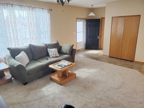 3635 Bayberry Dr, Waukesha, WI 53189-6833