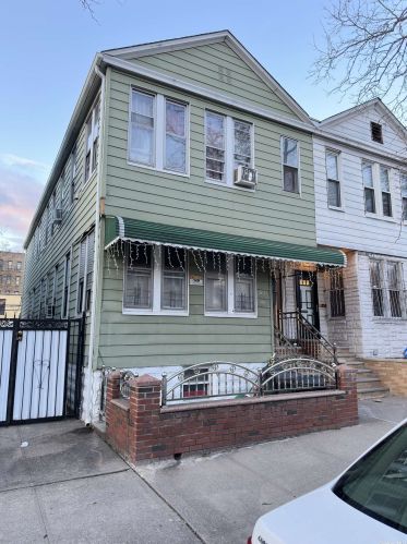 2031 Powell Ave, Bronx, NY 10472-5211
