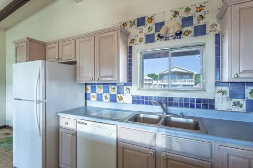 841 Gorrie Dr, Saint George Island FL  32328-2911 exterior
