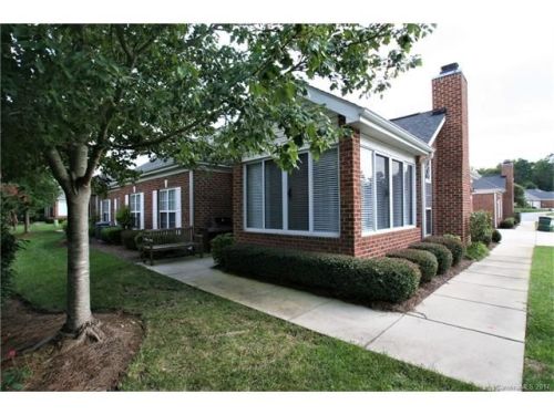 14645 Penmore Ln, Charlotte, NC 28269-6237