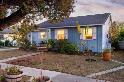 5920 Deborah St, Long Beach, CA 90815-1329