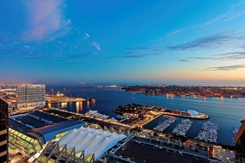 100 Harbor Ln, San Diego, CA 92101-5809