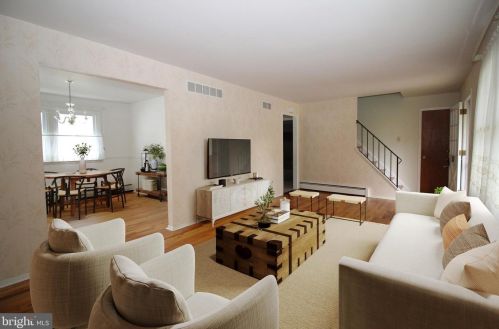 502 6th St, Lansdale PA  19446-2742 exterior