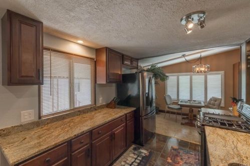 134 Sycamore Pkwy, Oroville CA  95966-6210 exterior