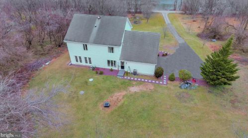 63 Willow Mill Park Rd, Navy Sup Dpt PA  17050-1757 exterior