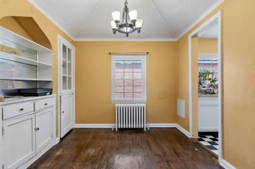 3829 Beechwood Blvd, Pittsburgh PA  15217-2613 exterior