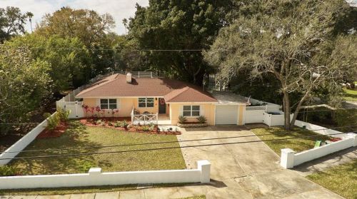 1820 Bayou Grande Blvd, Saint Petersburg, FL 33703-1910