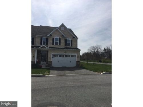151 Brindle Ct, Norristown, PA 19403-4429