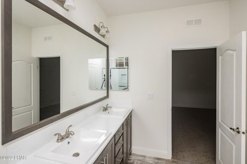 3037 Lk Dr, Lake Havasu City AZ  exterior
