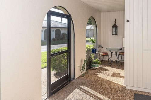 609 Verrocchio Dr, Nokomis, FL 34275-4235