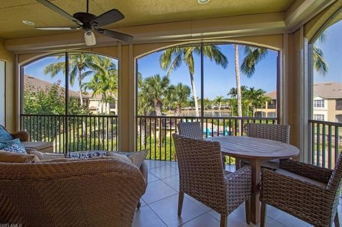 2685 Lewis Ln, Naples, FL 34105-4549