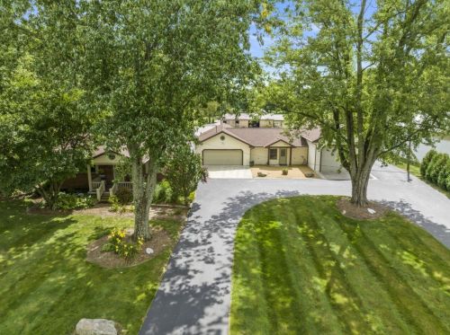 10823 Morse Rd, Pataskala OH 43062-8692 exterior