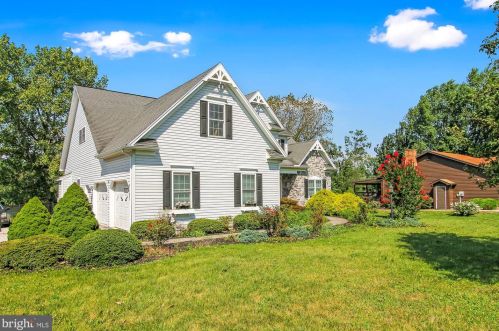 35 Ski Run Trl, Charnita, PA 17320-8559