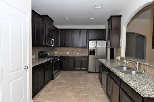 5910 Carnaby Ln, Richmond TX  77471 exterior