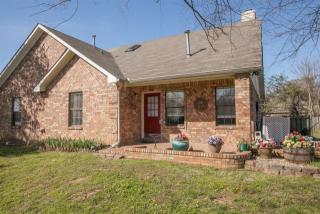 2266 Patriot Dr, Murfreesboro, TN 37130-2012