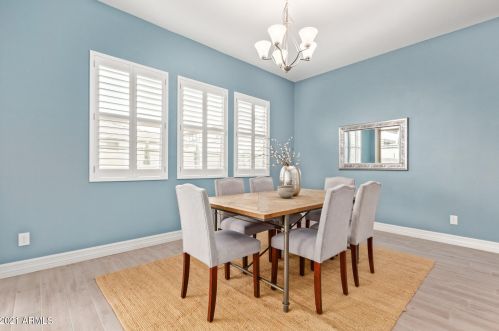 3731 Arabian Dr, Gilbert AZ  85296 exterior