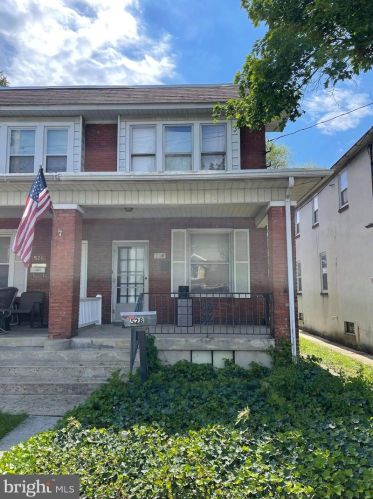 528 2nd St, Lemoyne, PA 17043-1001