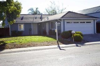 2061 Newport Dr, West Pittsburg, CA 94565-4053