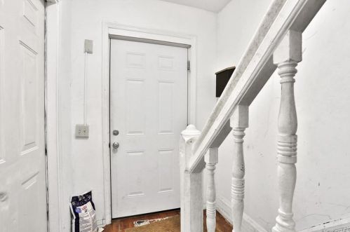 190 Winnikee Ave, Poughkeepsie NY  12601-2731 exterior