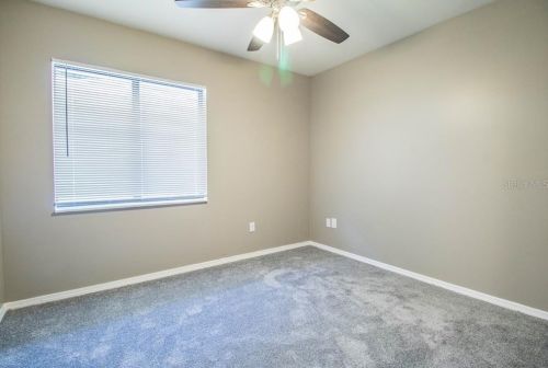 28 Cedar Dr, Davenport FL 33837-9783 exterior