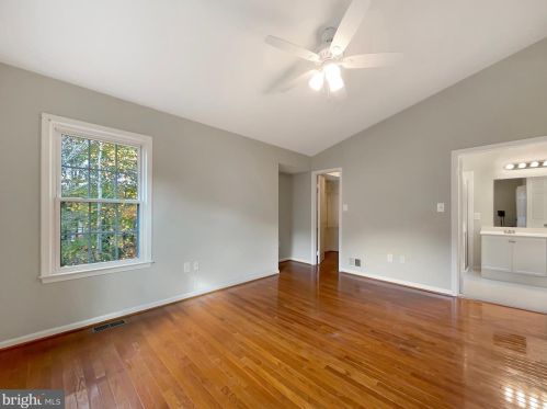 7294 Olde Lantern Way, Springfield VA  22152-3569 exterior
