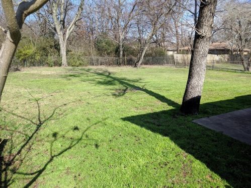 1211 Dover St, Denton TX  76209-1226 exterior