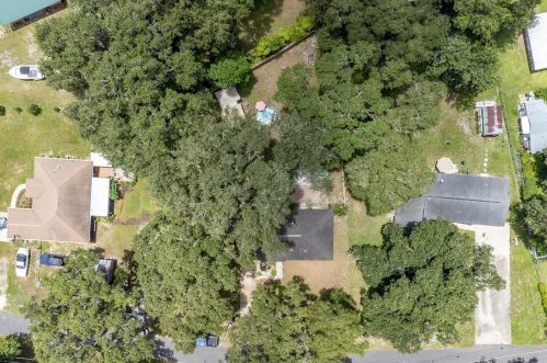 2250 Cr 452, Lake Panasoffkee FL  33538-5449 exterior