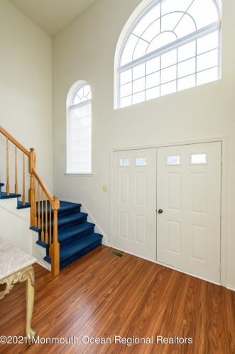 49 Condor Dr, Morganville, NJ 07751-1072