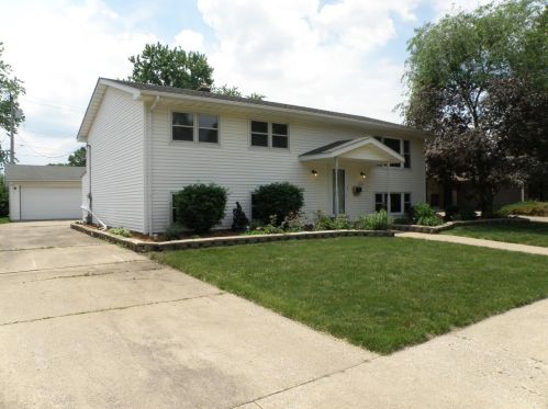 2202 Martha St, Hammond, IN 46323-0014