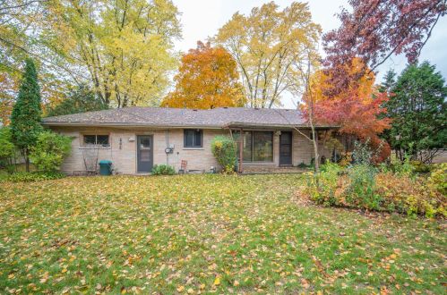 515 Fair St, West Bend, WI 53090-2501
