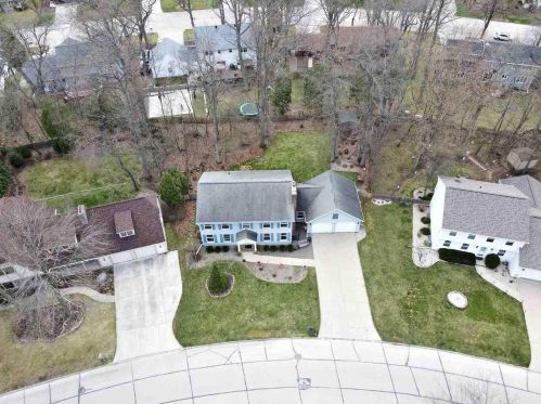 330 Traders Point Ln, Green Bay, WI 54302-5237