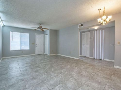 591 Rosewood Ln, Tavares, FL 32778-4880