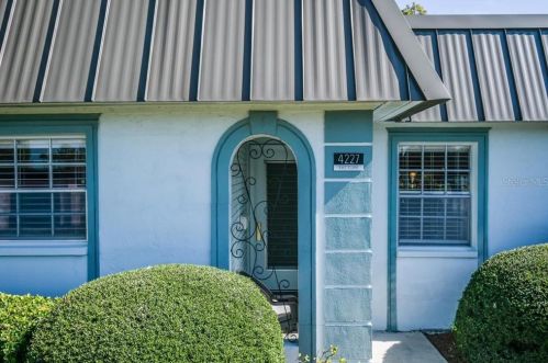 4227 Stratford Dr, New Port Richey, FL 34652-5229