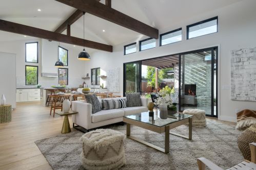 229 Mohawk Rd, Santa Barbara CA  93109-1831 exterior