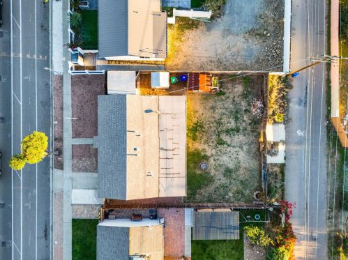 4220 Clairemont Dr, San Diego CA 92117-5536 exterior