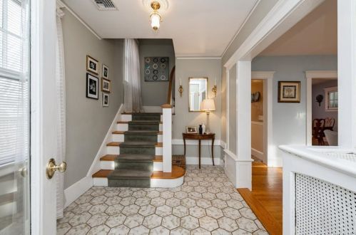 104 Puritan Dr, Rye Brook, NY 10573-2506